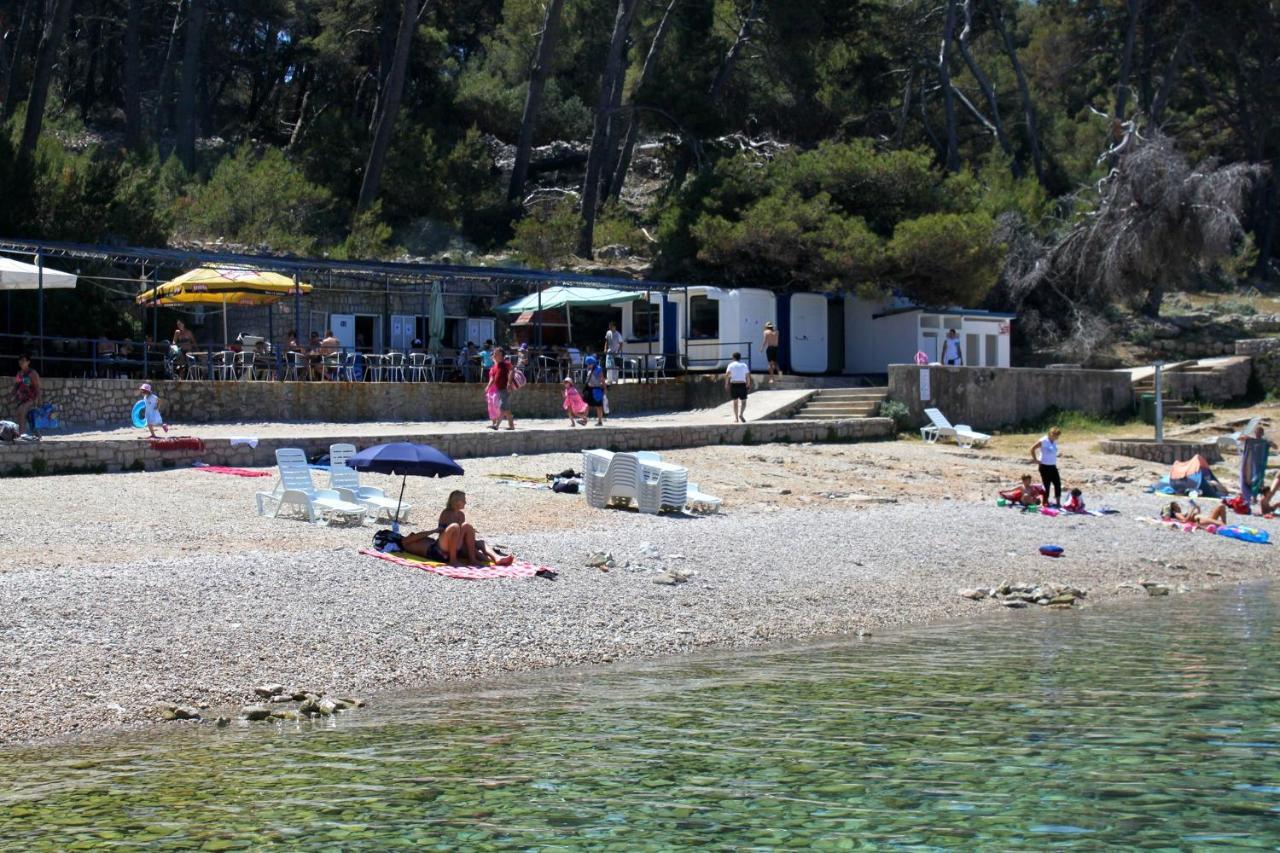 Apartments By The Sea Veli Losinj, Losinj - 7959 Kültér fotó